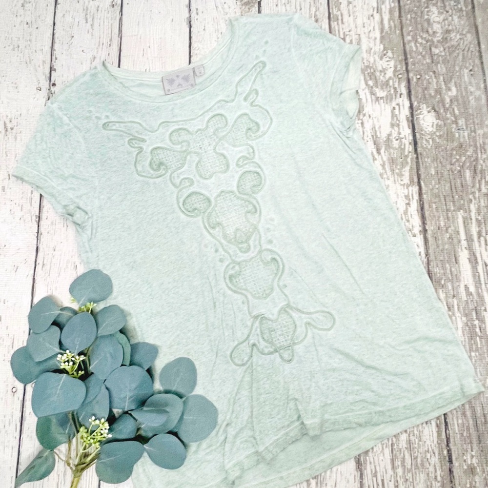 Dantelle Sage Embroidered Short Sleeve Tee